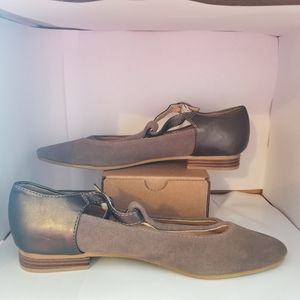 Kimchi Blue Suede Flats